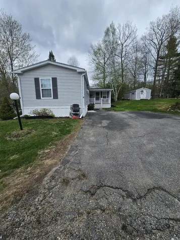 4 Hilltop Court Turner ME 04282