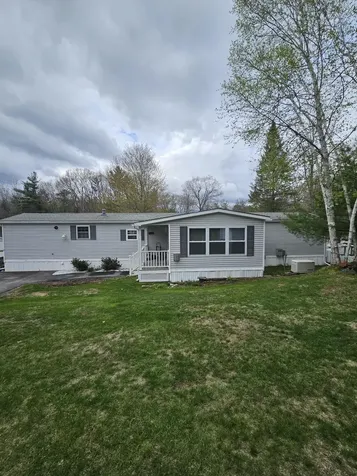 4 Hilltop Court Turner ME 04282