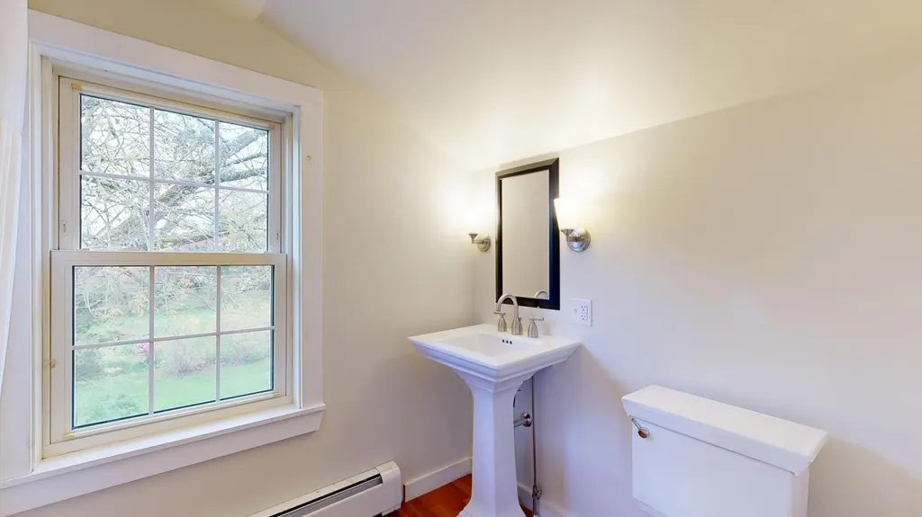 41 Googin Street Lewiston ME 04240