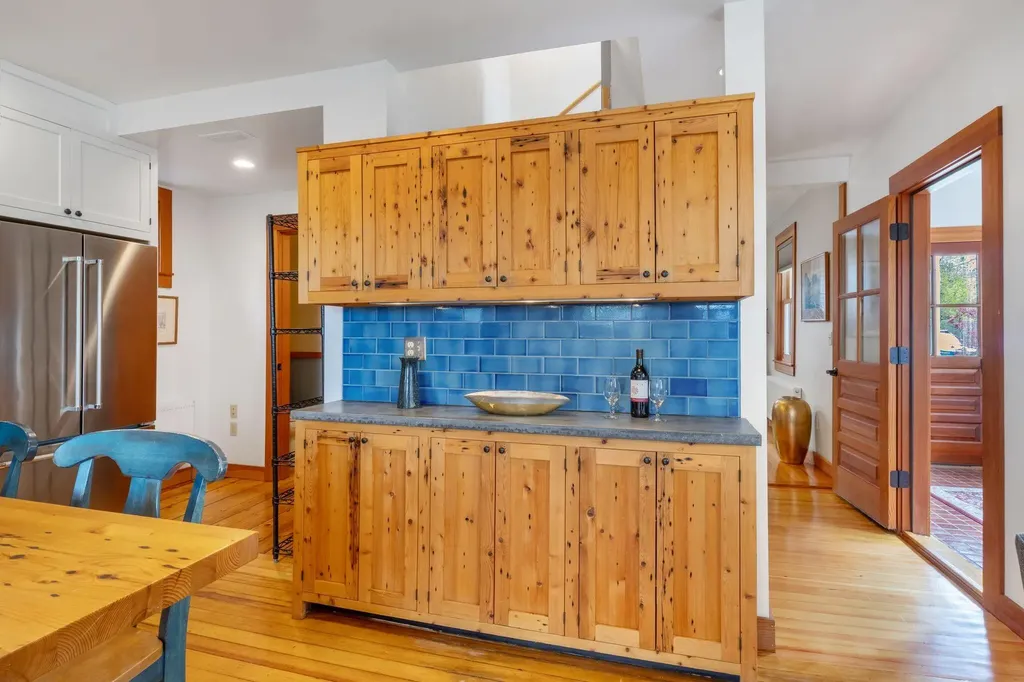 116 Sheridan Street Portland ME 04101