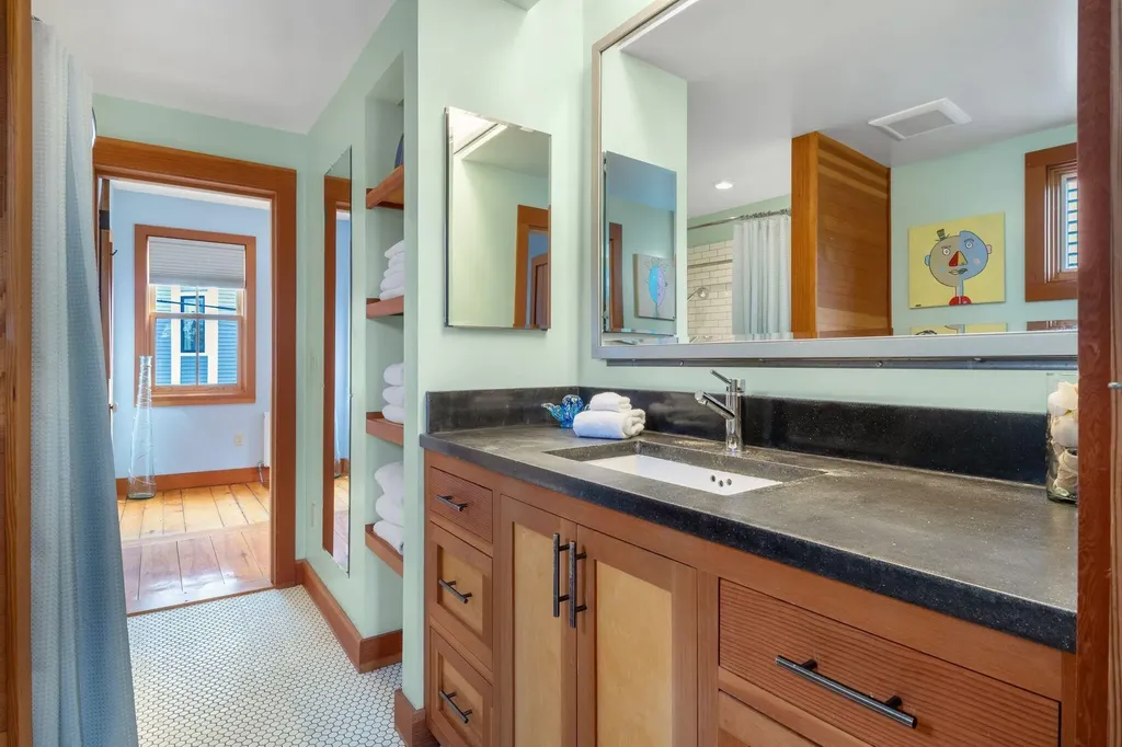 116 Sheridan Street Portland ME 04101