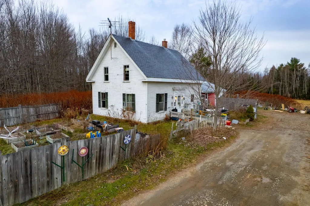 1156 Main Street Corinth ME 04427