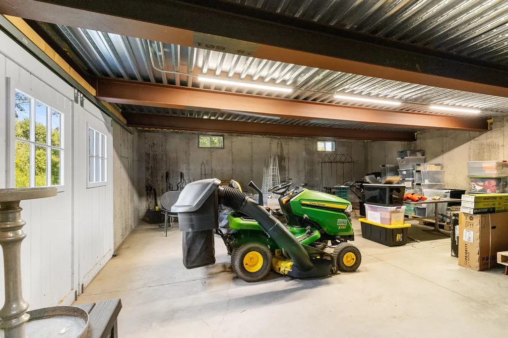 683 Spruce Head Road South Thomaston ME 04858