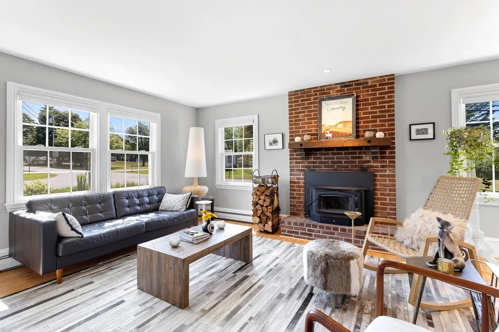 683 Spruce Head Road South Thomaston ME 04858