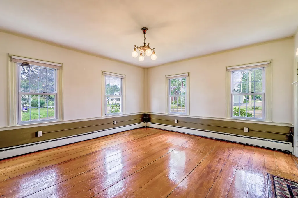 101 E Main Street Searsport ME 04974