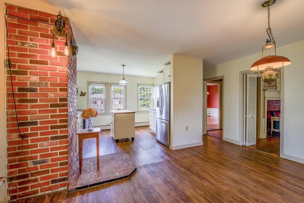 101 E Main Street Searsport ME 04974