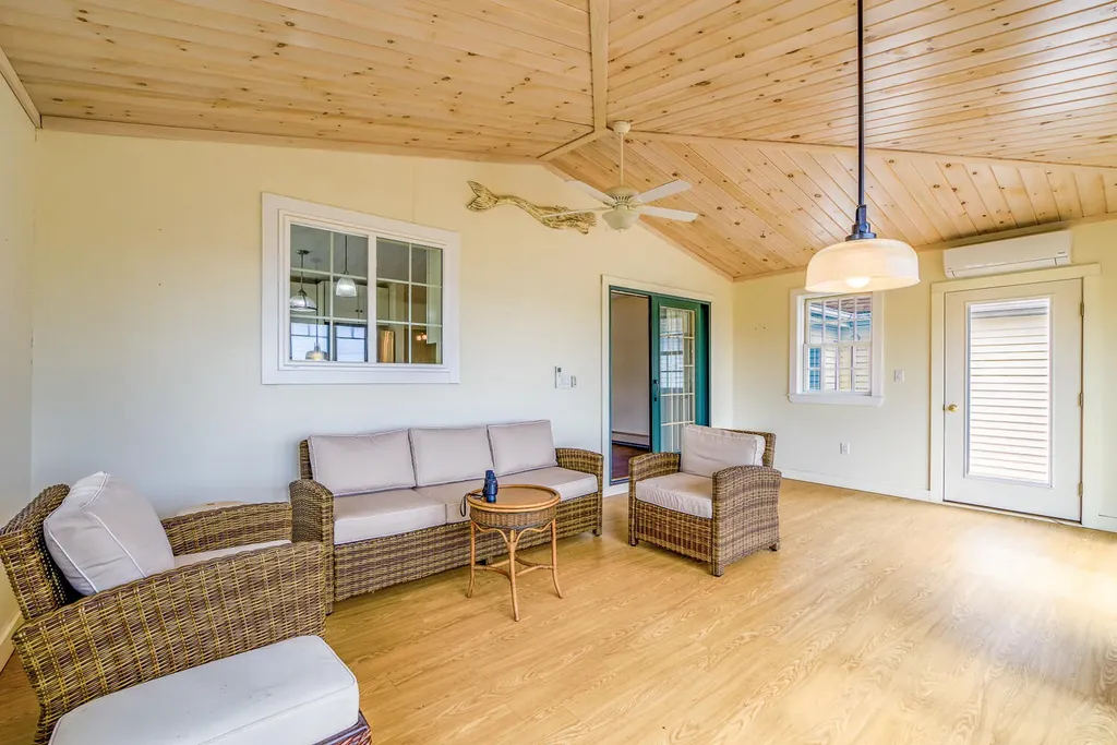 101 E Main Street Searsport ME 04974
