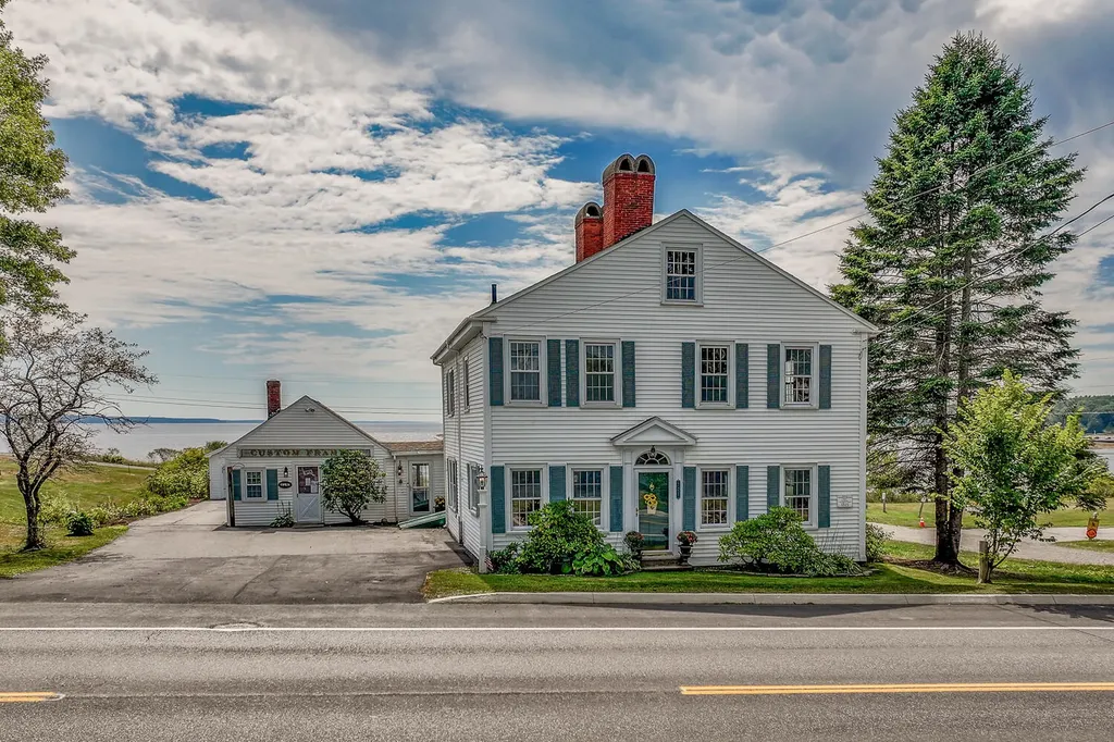 101 E Main Street Searsport ME 04974