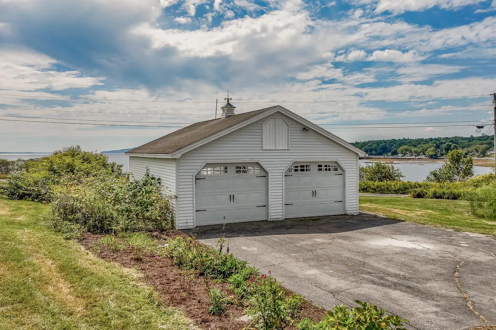 101 E Main Street Searsport ME 04974