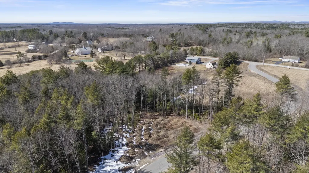 3 Dogwood Circle Kennebunk ME 04043