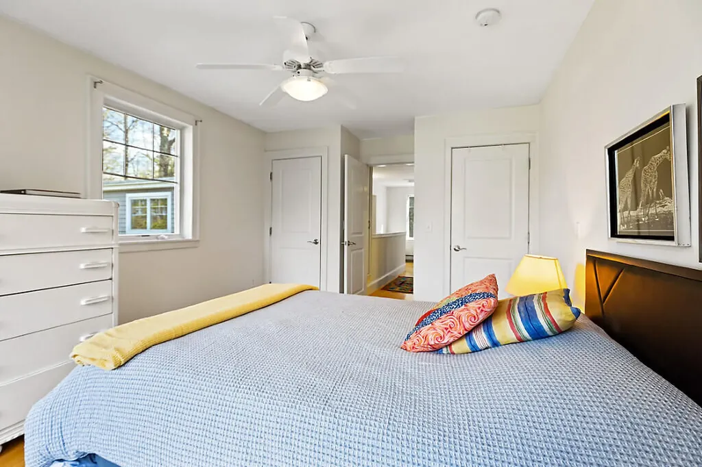 183 Mountain Road Falmouth ME 04105