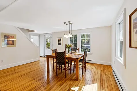 183 Mountain Road Falmouth ME 04105