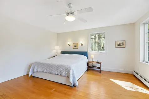 183 Mountain Road Falmouth ME 04105