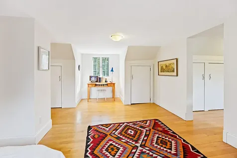 183 Mountain Road Falmouth ME 04105