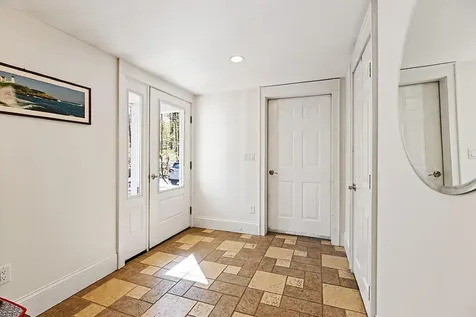 183 Mountain Road Falmouth ME 04105
