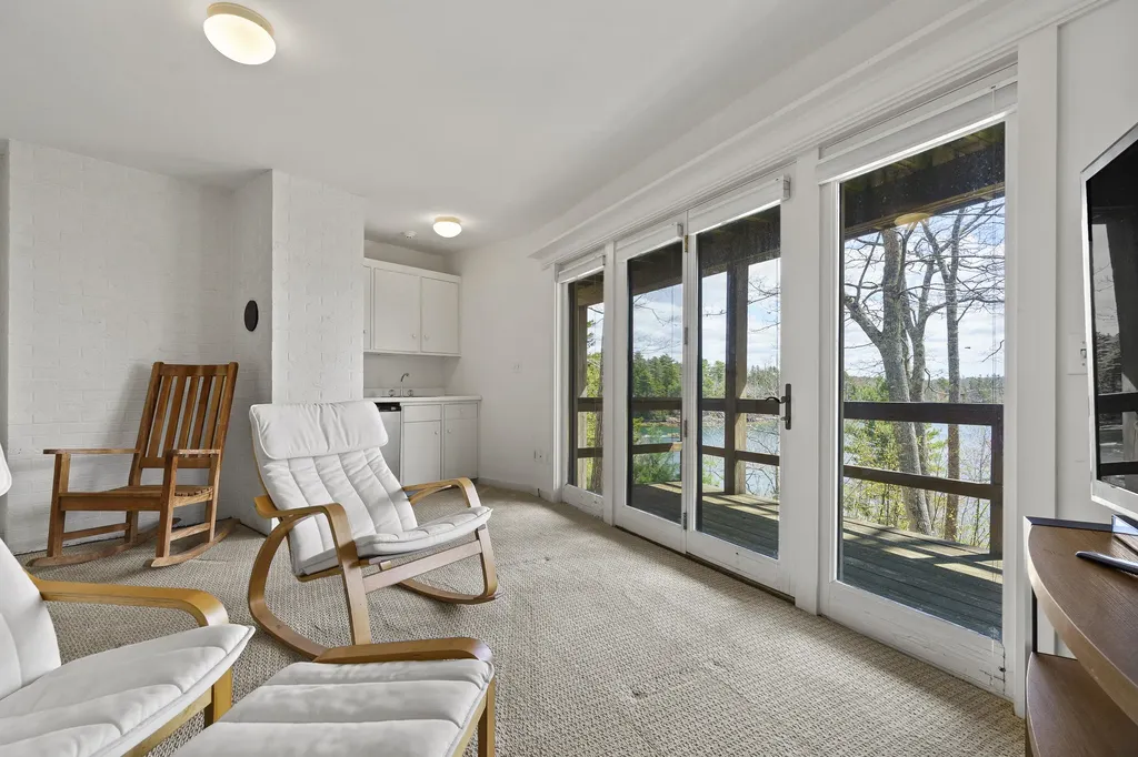 127 Firth Drive Boothbay ME 04537