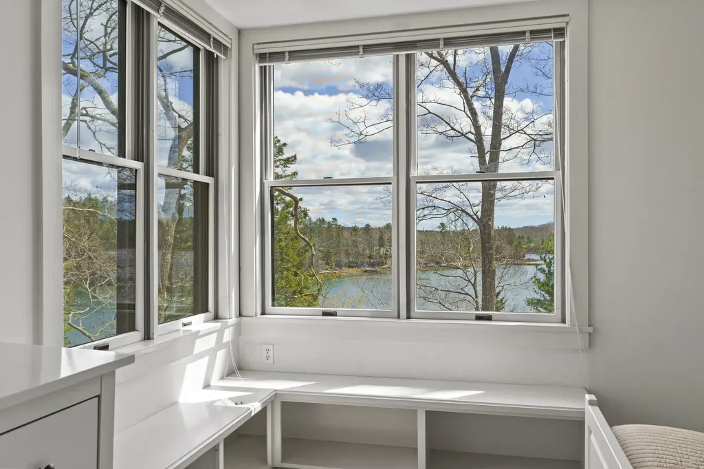 127 Firth Drive Boothbay ME 04537