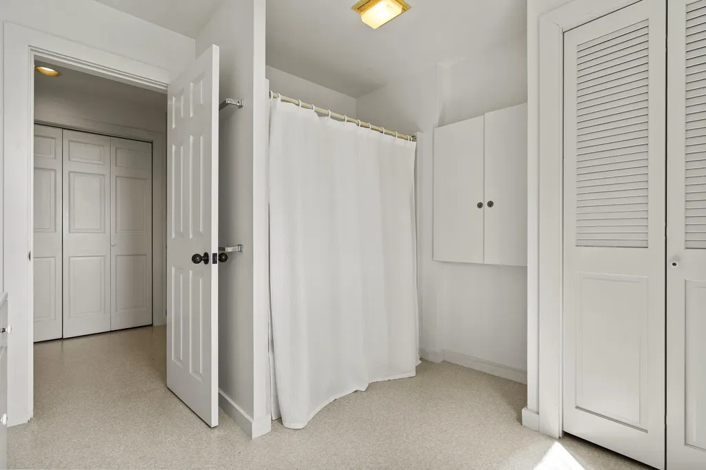 127 Firth Drive Boothbay ME 04537