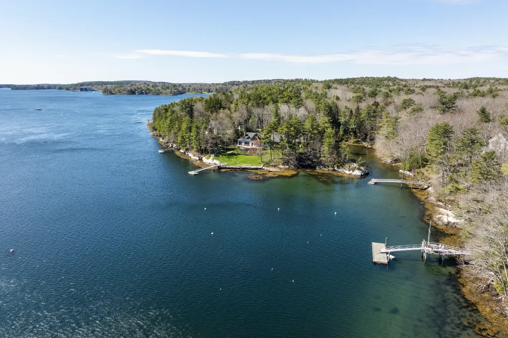 127 Firth Drive Boothbay ME 04537