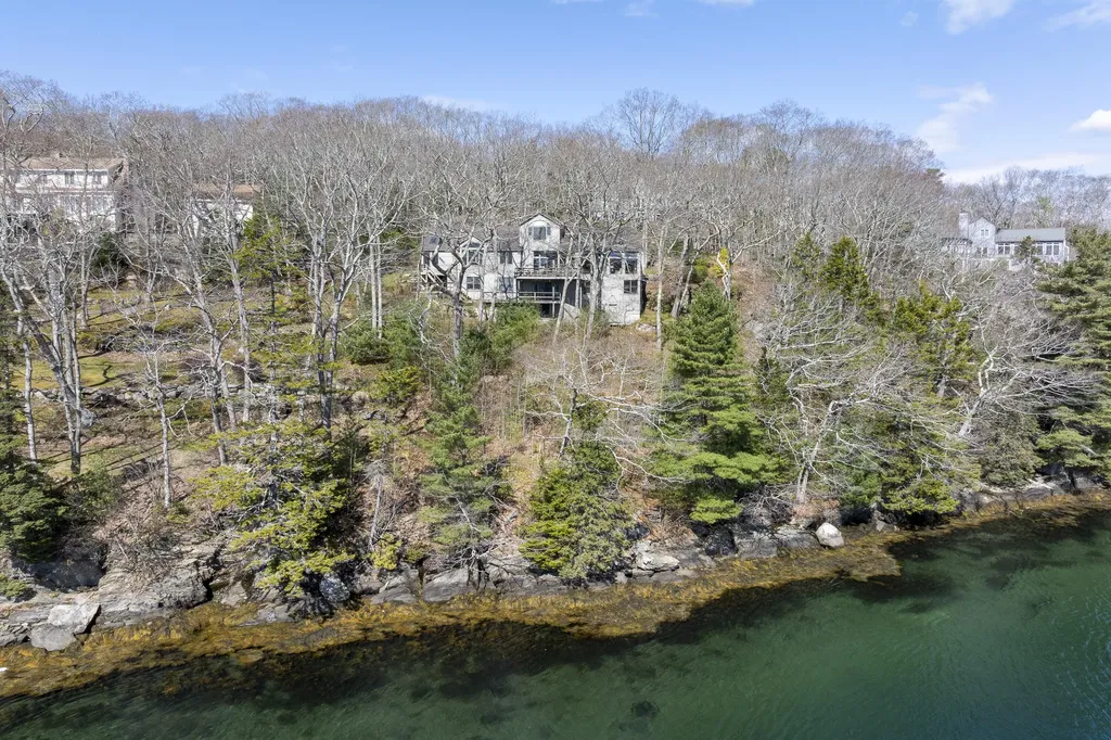 127 Firth Drive Boothbay ME 04537