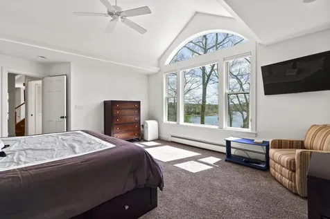127 Firth Drive Boothbay ME 04537