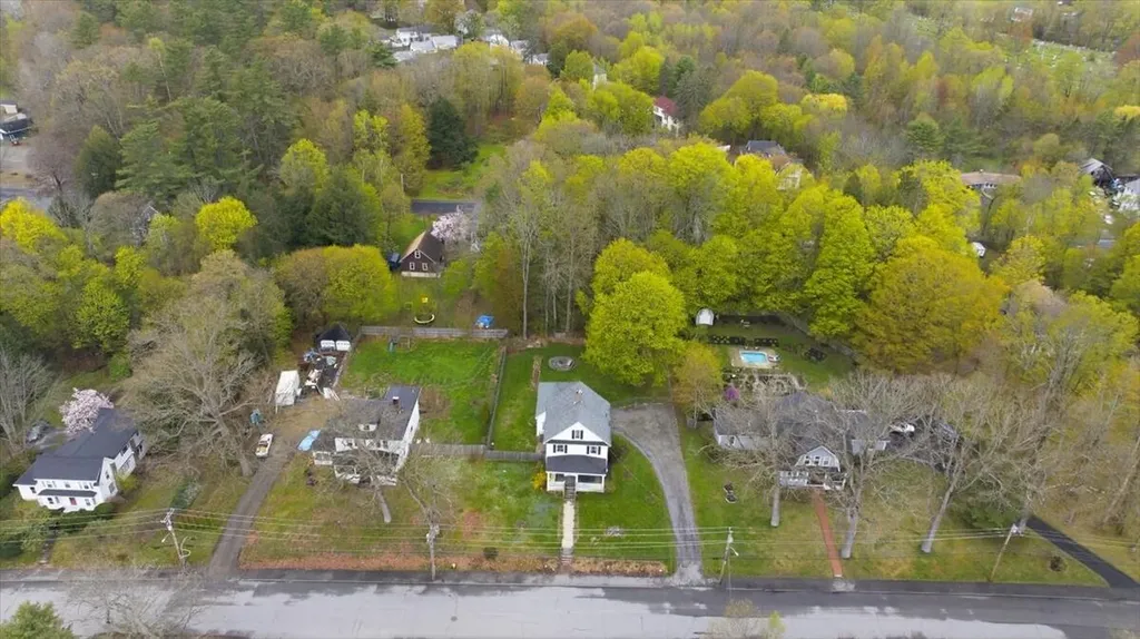 145 Dresden Avenue Gardiner ME 04345