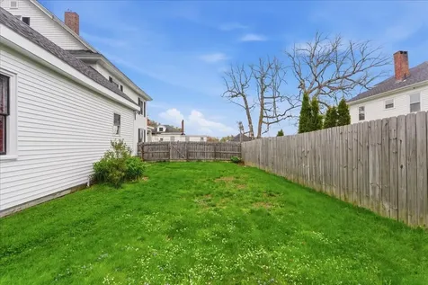 145 Dresden Avenue Gardiner ME 04345