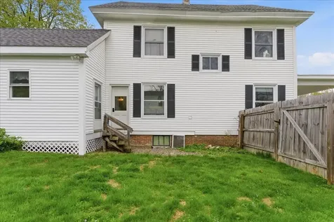 145 Dresden Avenue Gardiner ME 04345
