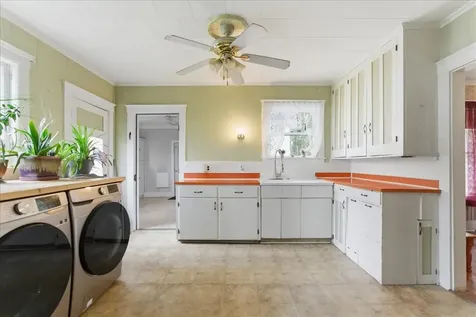 145 Dresden Avenue Gardiner ME 04345