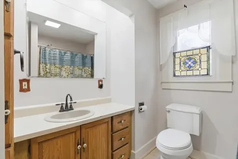 145 Dresden Avenue Gardiner ME 04345