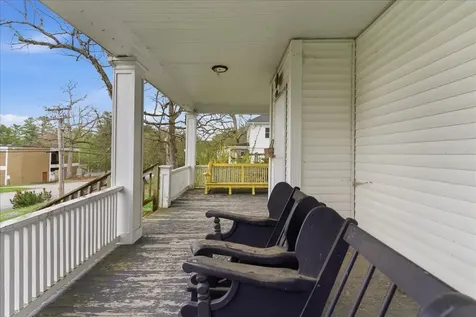 145 Dresden Avenue Gardiner ME 04345