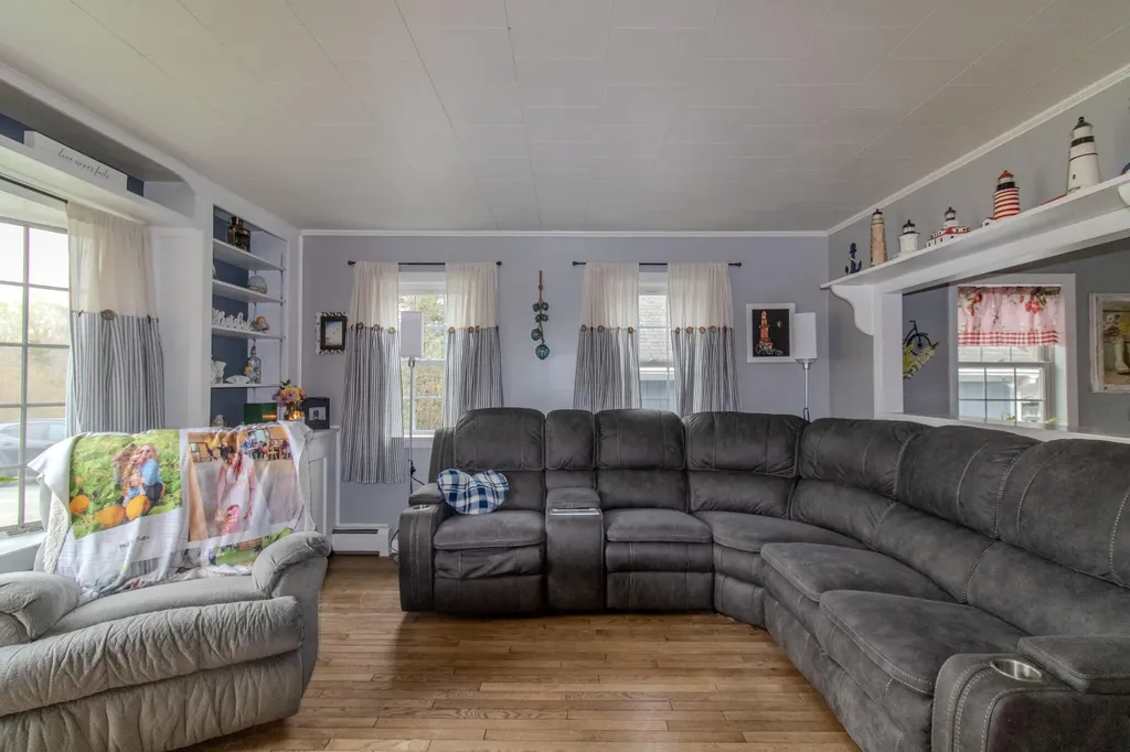 498 Dyer's Bay Road Steuben ME 04680