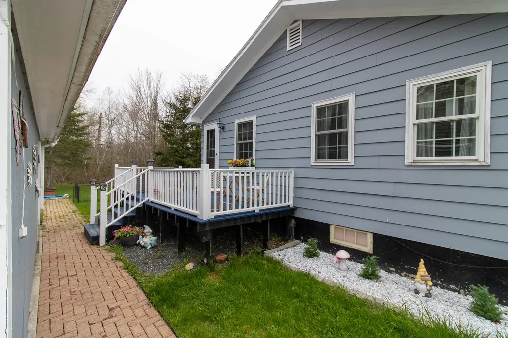 498 Dyer's Bay Road Steuben ME 04680