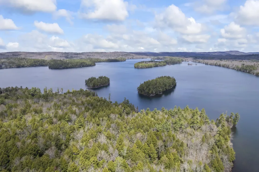 Lot 15b Lake Access Only Southend Liberty ME 04949