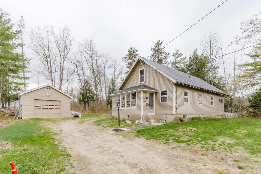 22 Lyons Lane Dixfield ME 04224