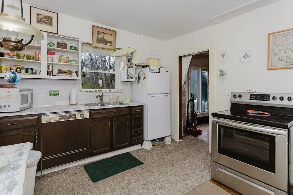 22 Lyons Lane Dixfield ME 04224