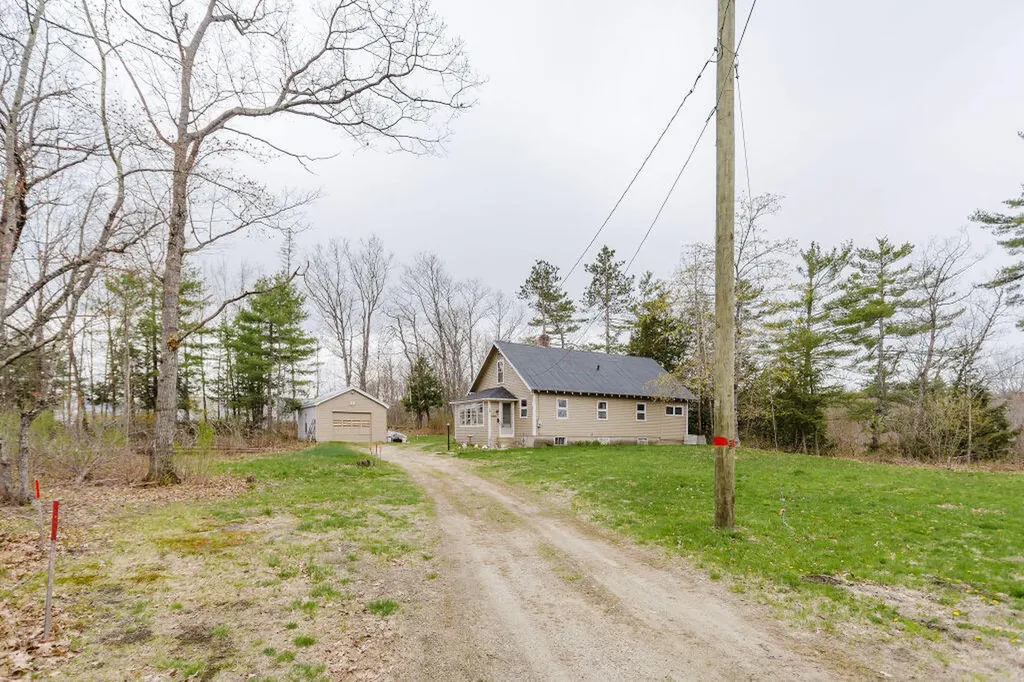 22 Lyons Lane Dixfield ME 04224