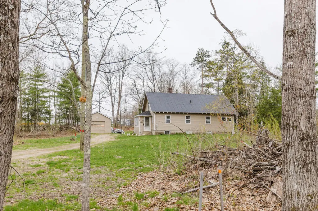 22 Lyons Lane Dixfield ME 04224
