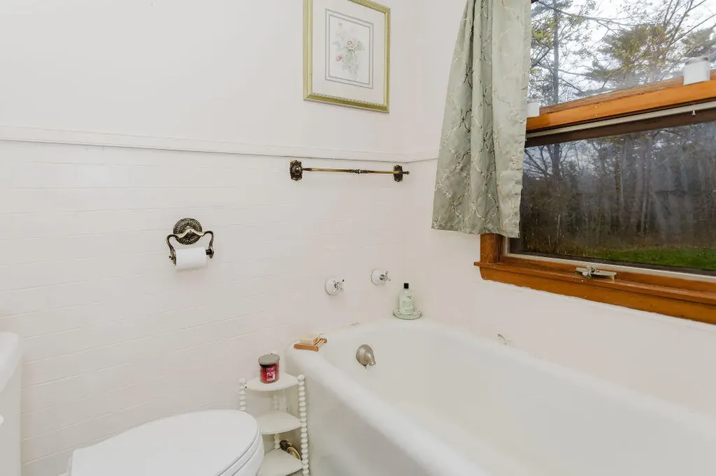 22 Lyons Lane Dixfield ME 04224