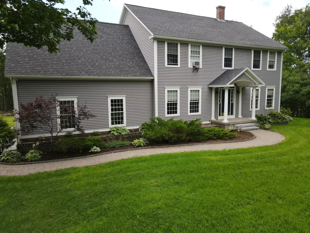 Bangor ME, 134 Pine Ledge Road