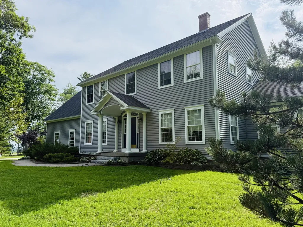 134 Pine Ledge Road Bangor ME 04401