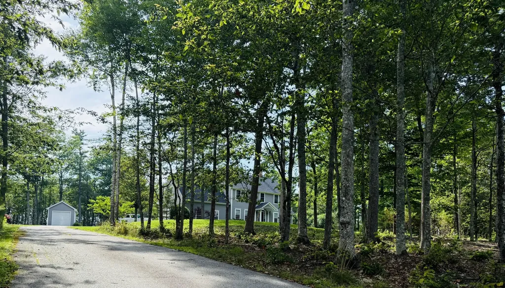 134 Pine Ledge Road Bangor ME 04401