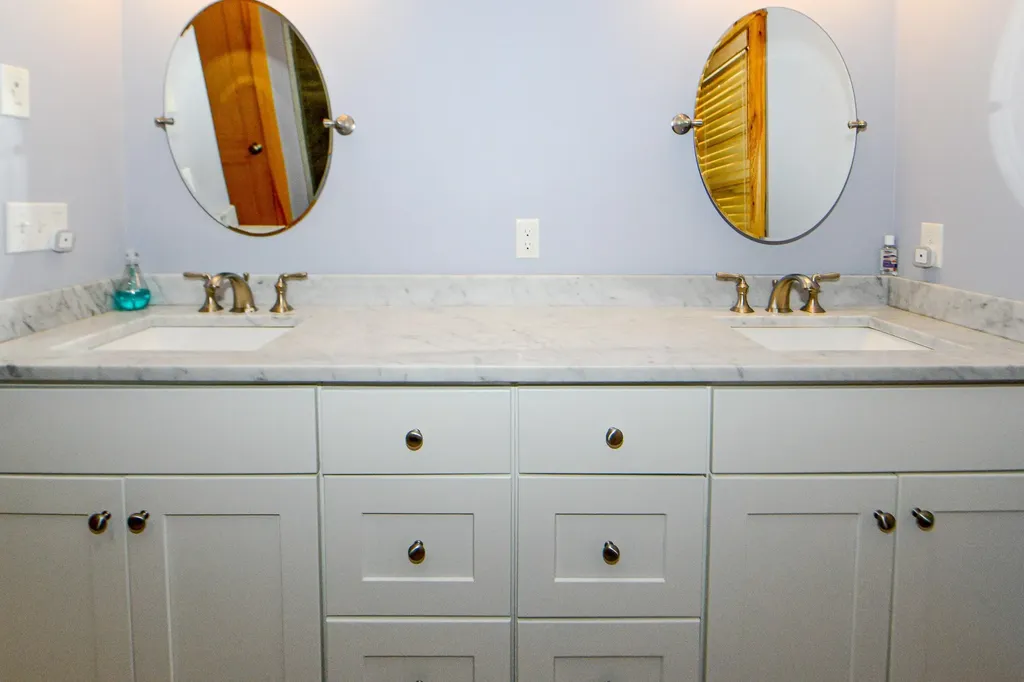 14 Riley Road Naples ME 04055