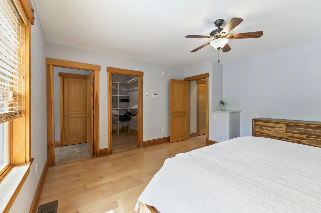 14 Riley Road Naples ME 04055