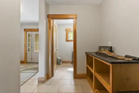 14 Riley Road Naples ME 04055