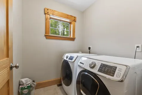 14 Riley Road Naples ME 04055