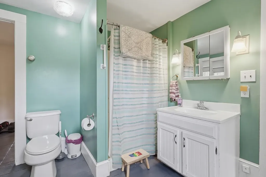 461 Buxton Road Saco ME 04072