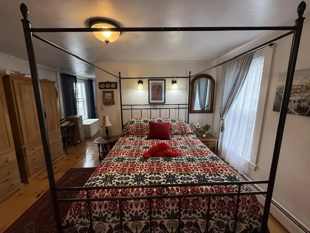 28 Washington Street Eastport ME 04631