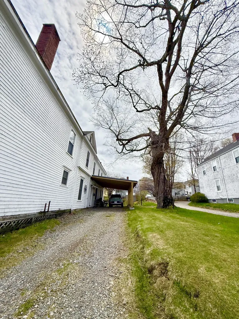 28 Washington Street Eastport ME 04631