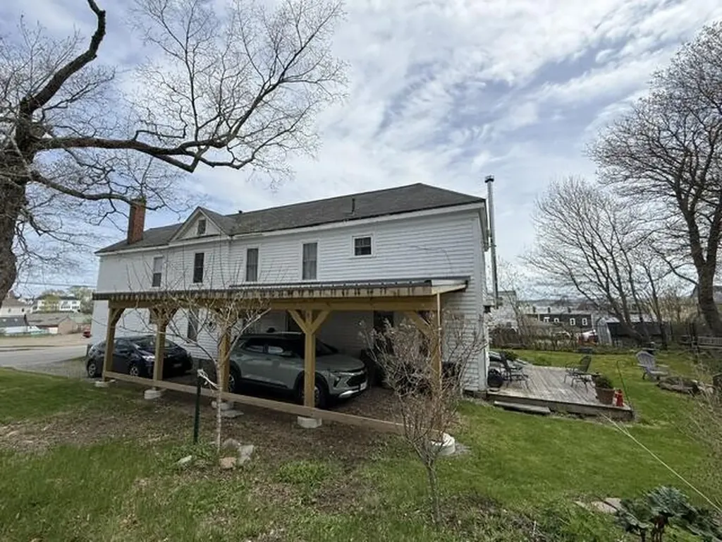 28 Washington Street Eastport ME 04631